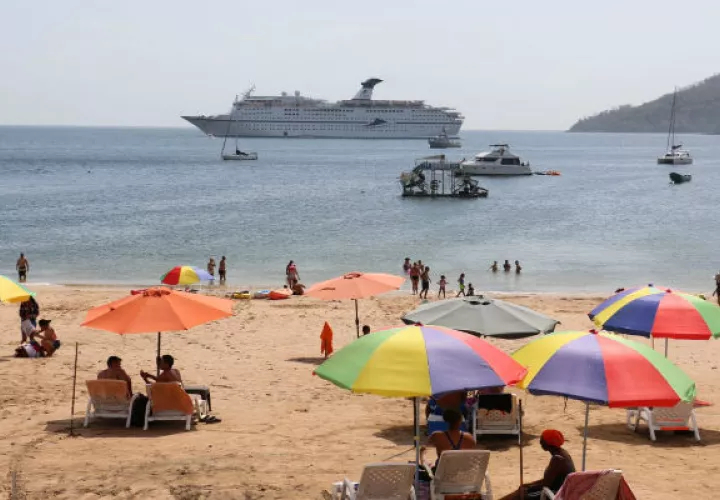 Panamá percibió 4 mil 605 millones de dólares en gastos efectuados por los visitantes 