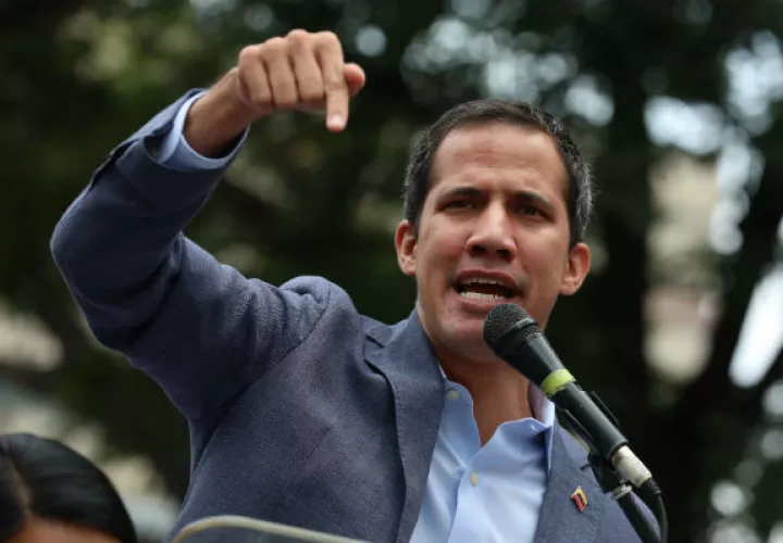Venezuela vive un pico de tensión política desde enero pasado, cuando Maduro juró un nuevo mandato de seis años tras ganar unas elecciones que fueron tachadas de fraudulentas la oposición.