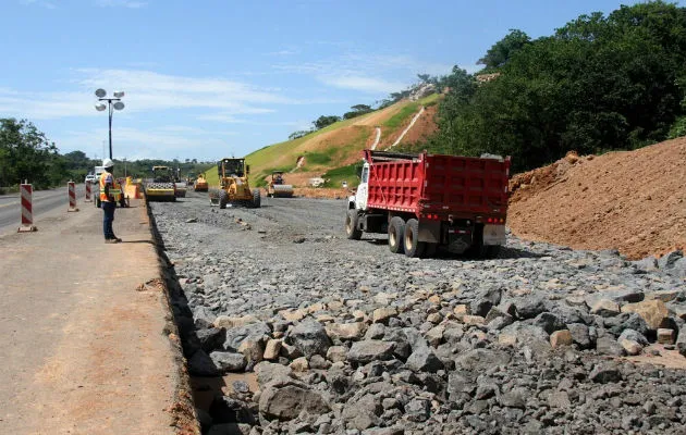 Trabajos en la carretera. Foto Cortesía