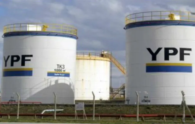 YPF detalló que su producción de petróleo creció un 2.1% interanual/Archivo.