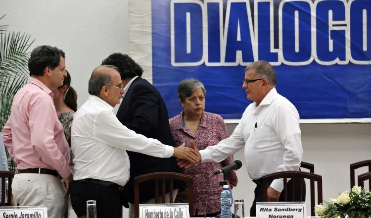 Reunión de los negociadores. /Foto EFE