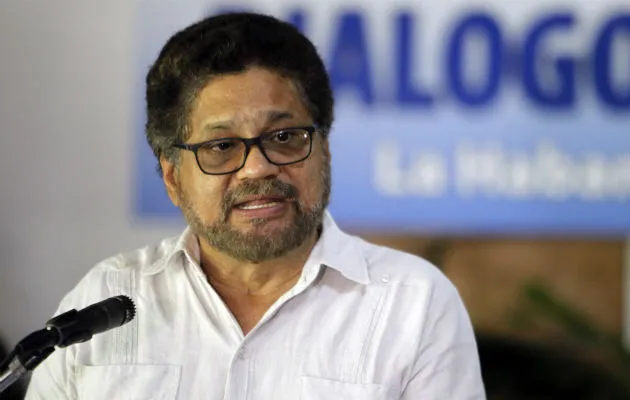 El segundo jefe de las FARC y líder de los delegados de la guerrilla Luciano Marín, alias "Iván Márquez”. Foto: EFE/Archivo