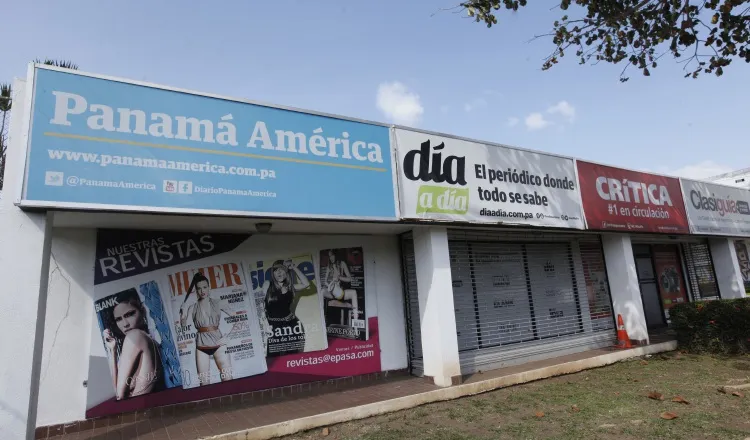 Los ataques de allegados al Gobierno contra los diarios que publica el Grupo Epasa se han incrementado en los últimos meses. Archivo