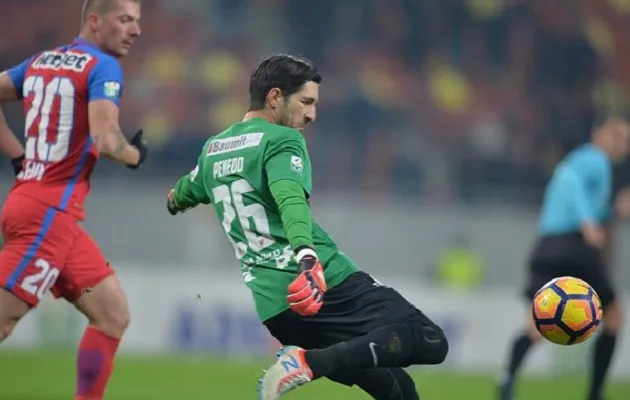 Penedo no quería medirse al Bilbao en un principio. 