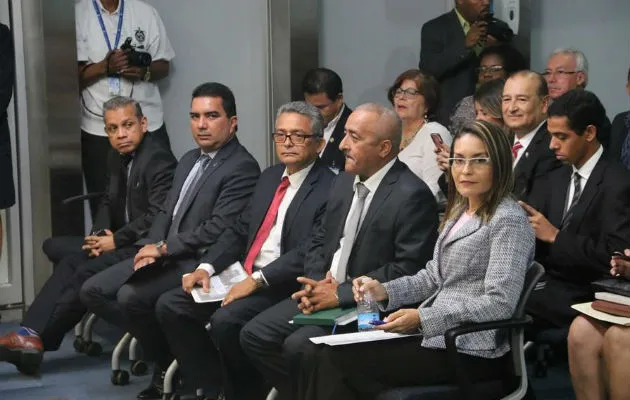 Más de 20 funcionarios han sido ratificados desde la instalación de la Comisión. Foto/Cortesía