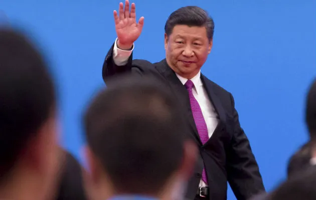 Xi se comprometió a promover altos estándares financieros y medioambientales. Foto/AP