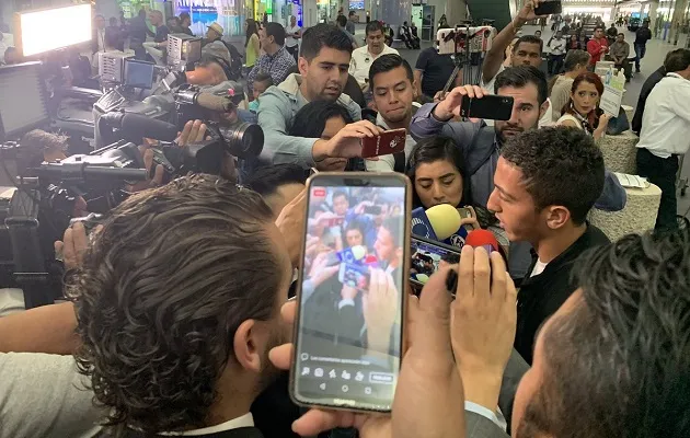 Ángel Orelién a su llegada a México.