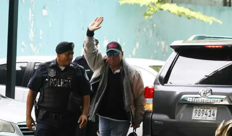 Ricardo Martinelli, a su llegada al Sistema Penal Acusatorio. Foto de Edwards Santos