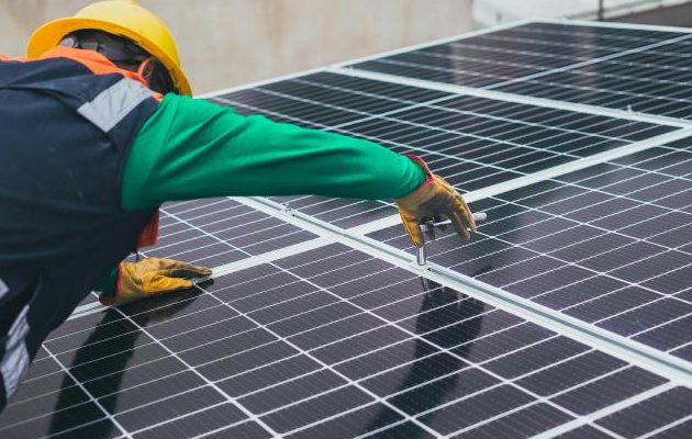 La instalación de paneles solares beneficiará a más de 300 casas, es decir, 1,000 personas en la provincia de Coclé. La instalación de paneles solares beneficiará a más de 300 casas, es decir, 1,000 personas en la provincia de Coclé. Pexels / Ilustrativa