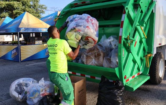 La atención en la actualidad la brinda la Autoridad de Aseo y en el este hay un mecanismo donde opera también una empresa.  Cortesía
