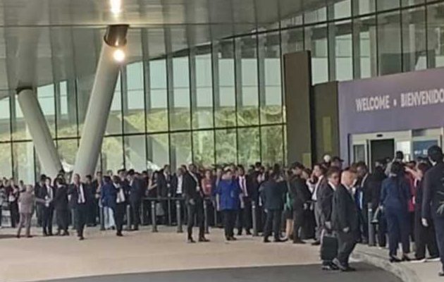 Hombres y mujeres de negocios se dieron cita la semana pasada. Pancho Paz