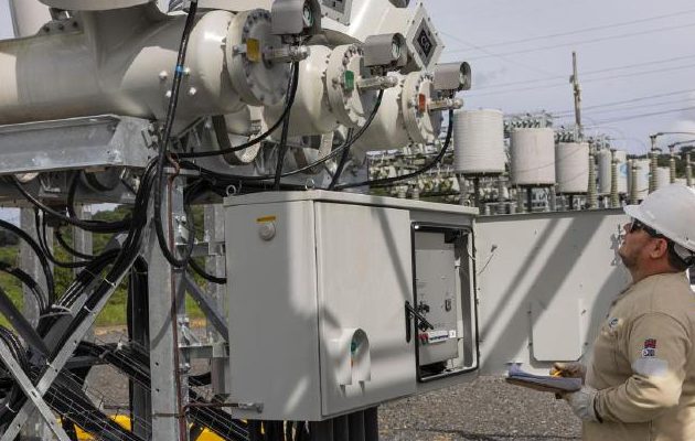 El mercado eléctrico nacional opera bajo tres componentes; la transmisión sigue siendo estatal.  Cortesía