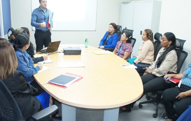 Panamá, según datos propocionados por la la Dirección General de Carrera Administrativa, cuenta con 13 mil funcionarios públicos. Panamá, según datos propocionados por la la Dirección General de Carrera Administrativa, cuenta con 13 mil funcionarios públicos. Cortesía