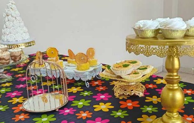 Parte de la repostería preparada por los adultos mayores que se capacitaron. Parte de la repostería preparada por los adultos mayores que se capacitaron. Pancho Paz