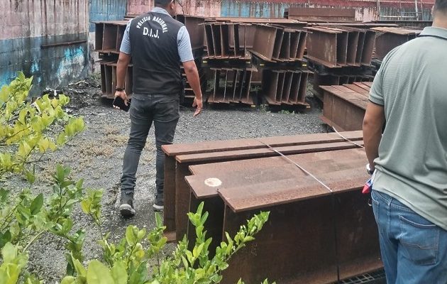 La denuncia sobre este caso fue presentada hace un año, cuando se reportó la desaparición de vigas H en el depósito del MOP en Veracruz. Foto. Archivo