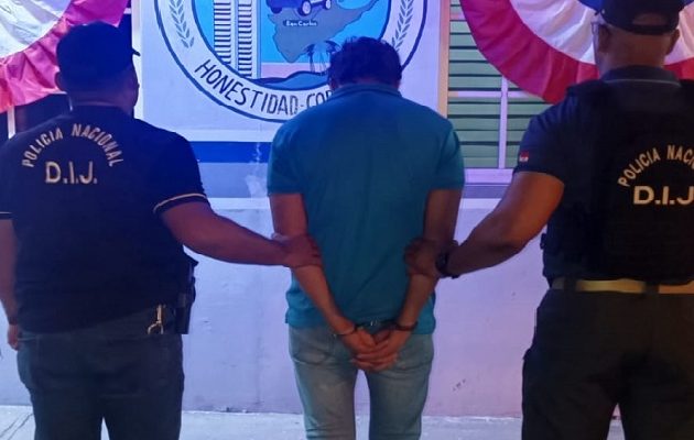 La diligencia de aprehensión fue realizada por la Policía Nacional asociado con la Fiscalía de Homicidio y Femicidio de la regional del Ministerio Público.