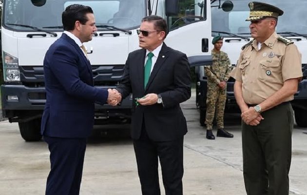 El nuevo centro de operaciones y los vehículos, valorados en aproximadamente 1 millón de dólares, fueron financiados por el Departamento de Guerra de Estados Unidos. @usembpan