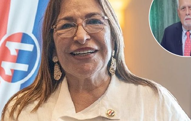 Balbina Herrera recibió el respaldo del expresidente Pérez Balladares. 