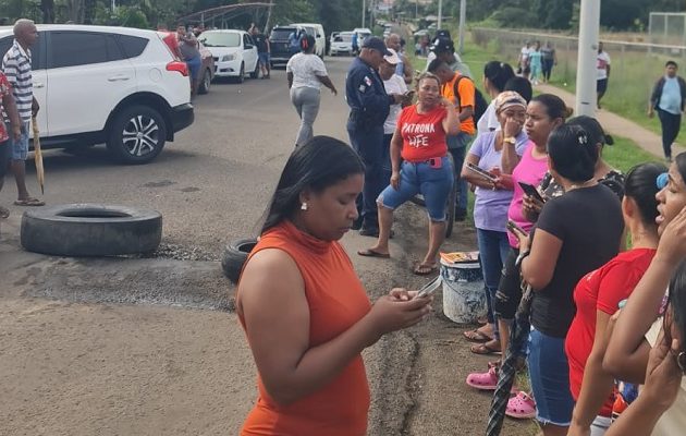La planta, que comenzó a operar en mayo de 2024, tiene la capacidad de producir suficiente agua potable para 6,000 personas diariamente. Foto. Diómedes Sánchez La planta, que comenzó a operar en mayo de 2024, tiene la capacidad de producir suficiente agua potable para 6,000 personas diariamente. Foto. Diómedes Sánchez