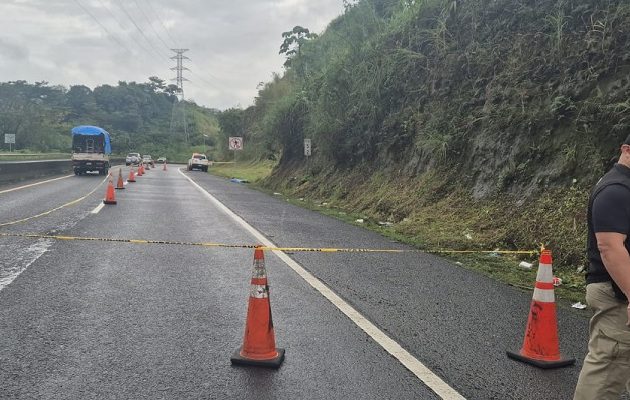 En lo que va del año la provincia de Colón registra más de 100 muertos por hechos violentos, y entre las víctimas hay varios menores de edad. Foto. Diómedes Sánchez En lo que va del año la provincia de Colón registra más de 100 muertos por hechos violentos, y entre las víctimas hay varios menores de edad. Foto. Diómedes Sánchez