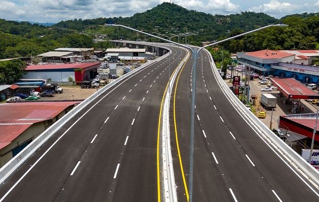 El Corredor de Playas será ampliado hasta Campana, donde se construirá un viaducto. Foto: Archivo El Corredor de Playas será ampliado hasta Campana, donde se construirá un viaducto. Foto: Archivo