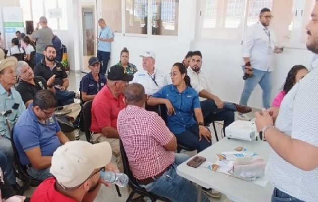 Esta mesa técnica permitió fortalecer la articulación interinstitucional y promover prácticas productivas sostenibles. Diomedes Sánchez