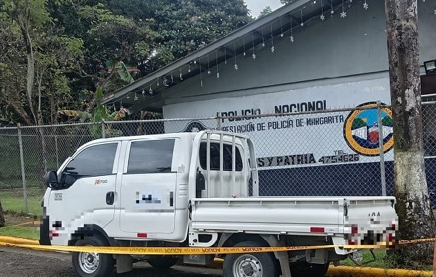 Funcionarios de la ACP, verificó el material hurtado y se informó que se presentará la denuncia correspondiente. Foto. Diómedes Sánchez