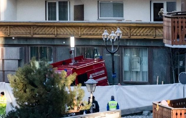 Un incendio registrado en un frecuentado bar de la localidad de Crans Montana ha causado "decenas de muertos". Foto: EFE