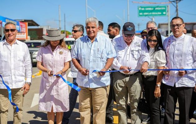 Inauguración del Intercambiador en Chitré. Foto: Cortesía