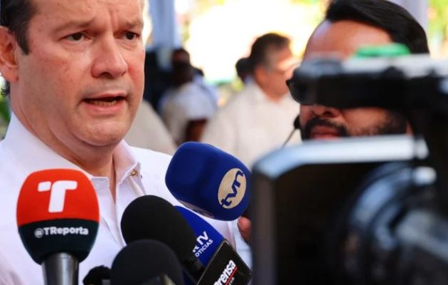 El ministro de Relaciones Exteriores, Javier Martínez-Acha. Foto: Cortesía