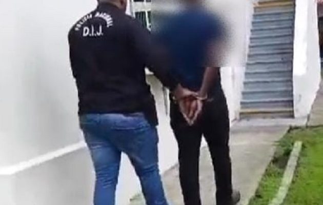 Ambos son requeridos después de un informe de auditoría elaborado por la Contraloría General de la República. Foto. Policía Nacional Ambos son requeridos después de un informe de auditoría elaborado por la Contraloría General de la República. Foto. Policía Nacional