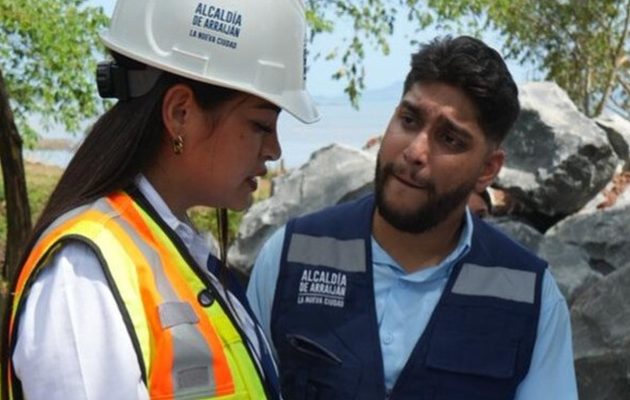 La alcaldesa de Arraiján pone orden en el distrito. Foto: Eric Montenegro
