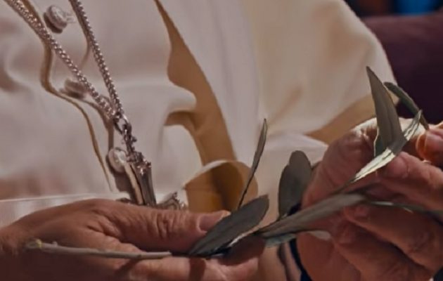 El papa ha subido un video en las redes sociales en la que invita, en varios idiomas, a rezar con él por la paz en el mundo. Foto: Tomada de Internet El papa ha subido un video en las redes sociales en la que invita, en varios idiomas, a rezar con él por la paz en el mundo. Foto: Tomada de Internet