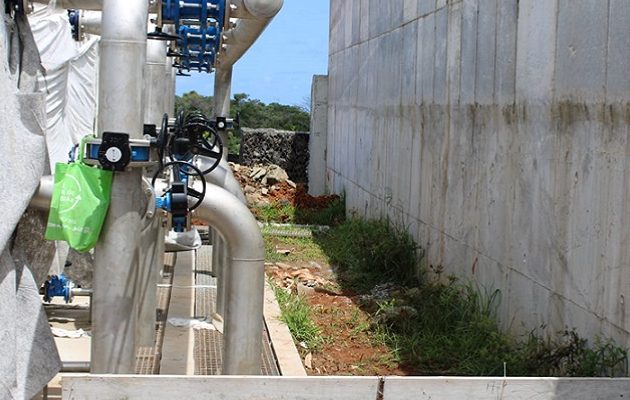 Autoridades realizaron una inspección al proyecto de la planta potabilizadora de Palmas Bellas. Foto: Diomedez Sánchez Autoridades realizaron una inspección al proyecto de la planta potabilizadora de Palmas Bellas. Foto: Diomedez Sánchez