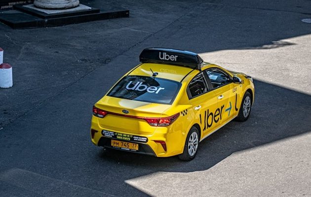 Según el decreto, los conductores de Uber deben ser panameños. Foto: Pexels