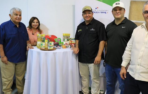 Presidente destaca apoyo a productores.