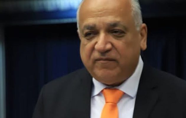 Camacho considera que la salida de Thomas expone fallas de liderazgo en Vamos.