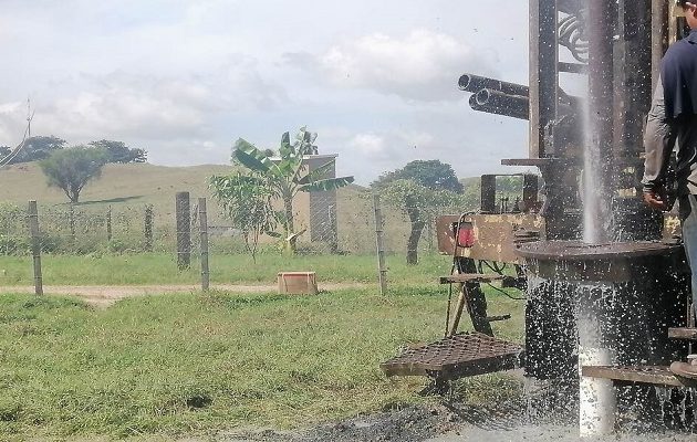 Los productores quieren que se agilice el apoyo para la conservación de fuentes de agua. Foto: Archivo