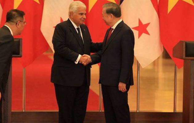 El presidente José Raúl Mulino junto a su homólogo vietnamita, Tô Lâm. Foto: Cortesía El presidente José Raúl Mulino junto a su homólogo vietnamita, Tô Lâm. Foto: Cortesía