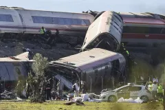Panameño sobrevive a trágico choque de trenes en España y relata momentos de angustia