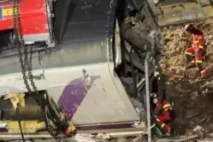 Suben a 69 los muertos en accidente y Sánchez promete aclarar 'hasta el último detalle'