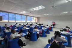 Se reanudan las clases presenciales en 770 centros educativos del país