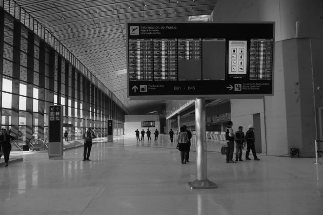 Vista de la recién inaugurada Terminal 2 del Aeropuerto Internacional de Tocumen, que se inundó durante el primer chubasco de la temporada. Foto: Víctor Arosemena. Epasa.