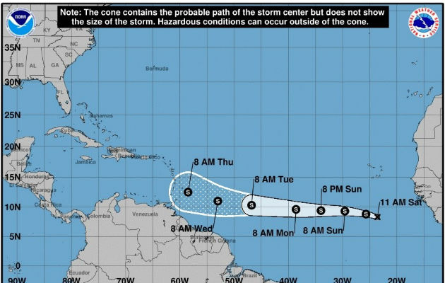 La tormenta tropical Kirk continúa moviéndose rápidamente hacia el oeste por el Altántico, proveniente de las cercanías de las islas de Cabo Verde, en África.