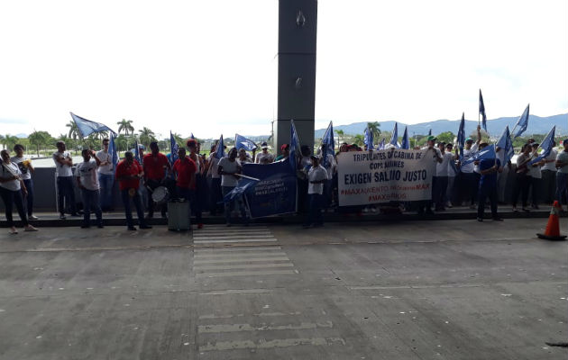 Los trabajadores tendrán una vigilia hoy a las 6:00 pm en Plaza Edison