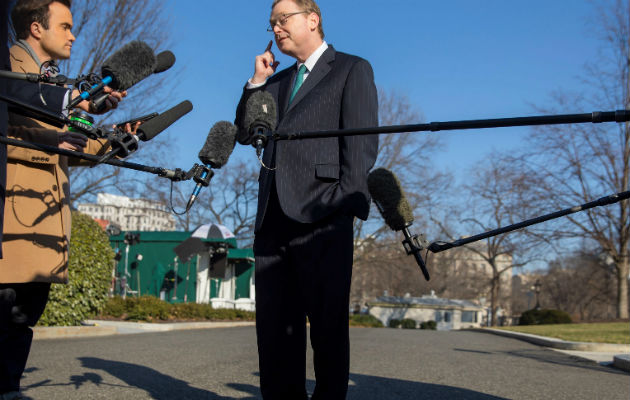 Kevin Hassett, asesor económico del presidente de Estados Unidos, Donald Trump, afirmó que el puesto del máximo responsable de la Reserva Federal (FED), Jerome Powell, no peligra.