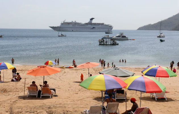 Panamá percibió 4 mil 605 millones de dólares en gastos efectuados por los visitantes 