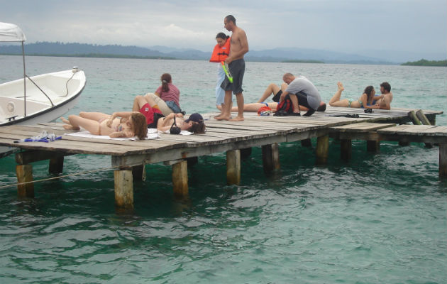 International Living resalta el clima tropical, cálido de Panamá.