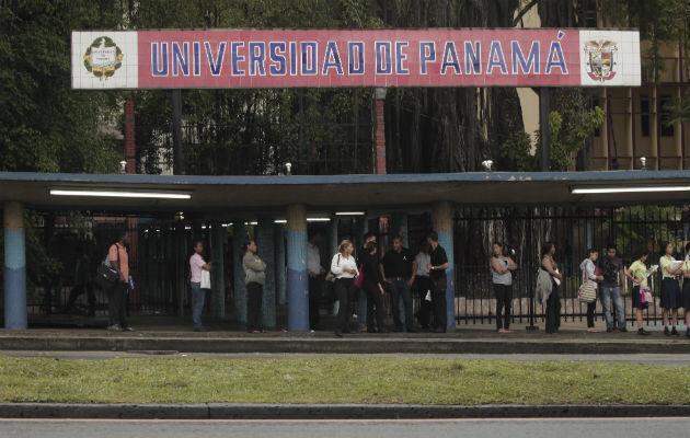 El Consejo Académico de la Universidad de Panamá se pronunció ante el  intento de eliminar o modificar  la Ley de certificación y recertificacion de los profesionales de la salud.