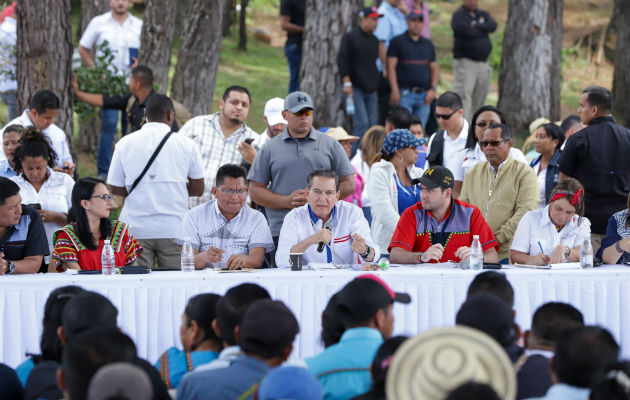 Se reiteró el compromiso de fortalecer el sistema educativo.